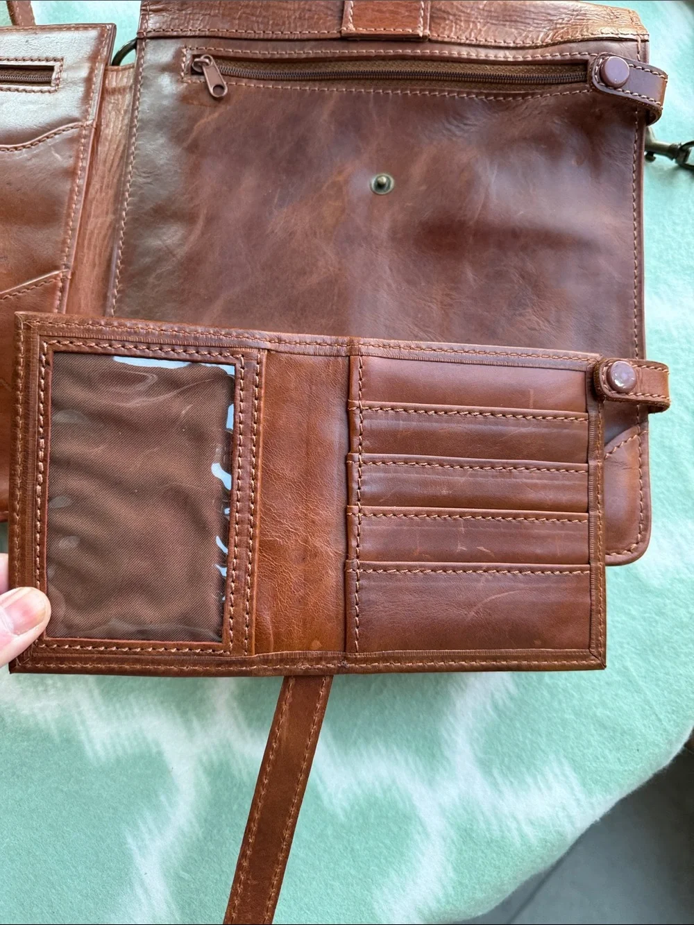 Vintage Georgetown Leather Design Crossbody Messenger Bag Satchel and Travel Bag